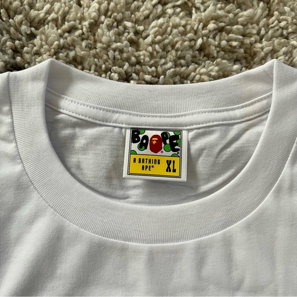 🤎New🤎 A BATHING APE Tokyo White Tee - Picture 5 of 7